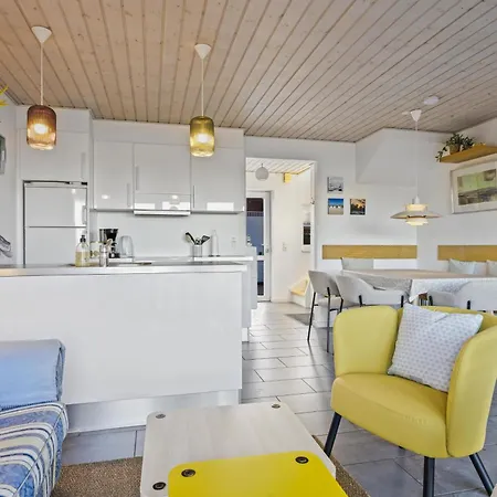 Lovely For Rent In The Popular Hornfisken Løkken